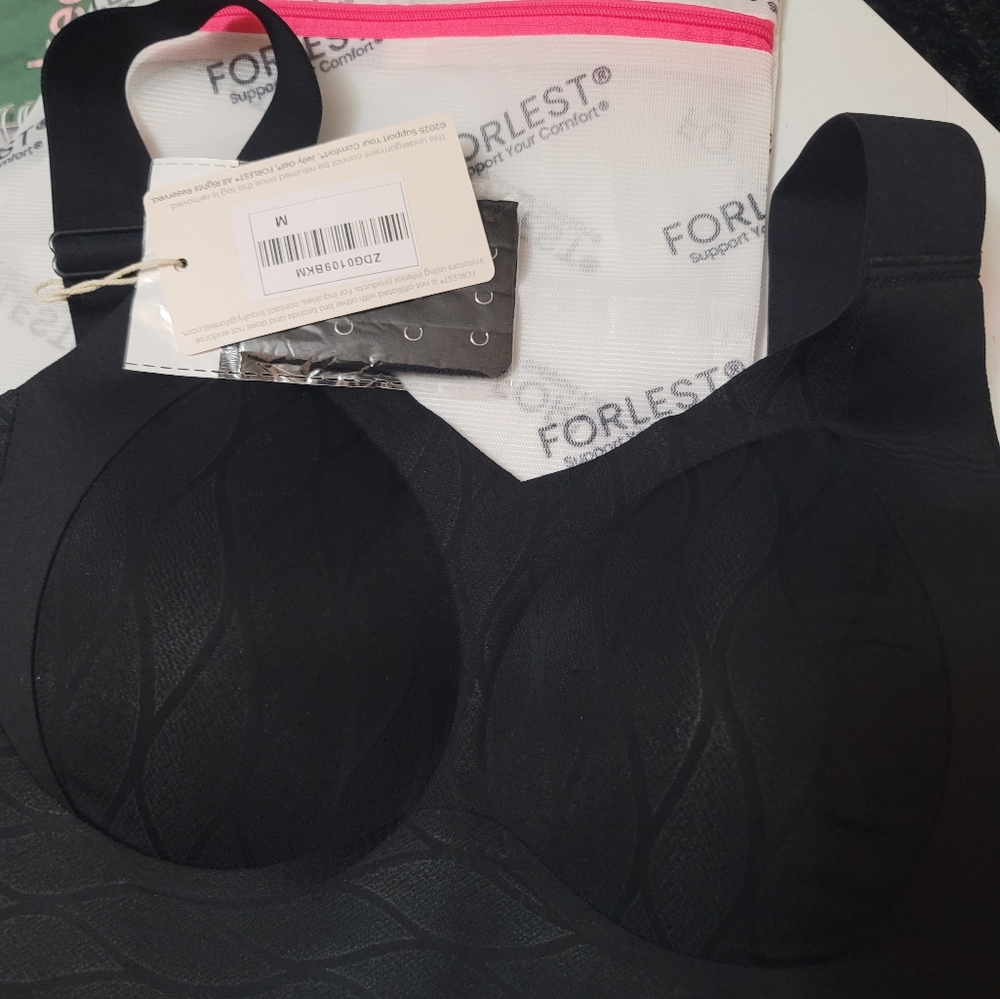 FORLEST KIMI BRA SZ MED. NEW WITH TAGS IN AMERICANO/BLACK COLOR JELLY BRA